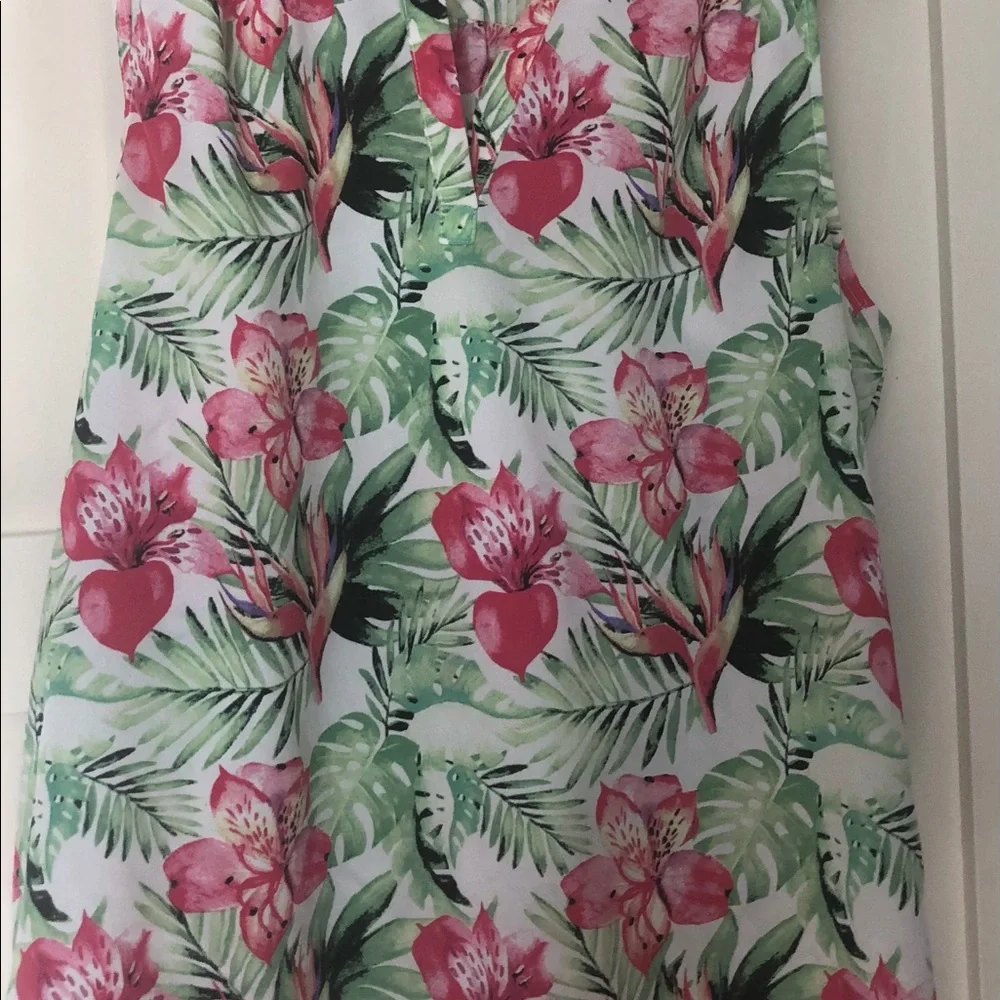 HAWAIIAN PRINT SLEEVELESS TOP - Picture 4 of 5